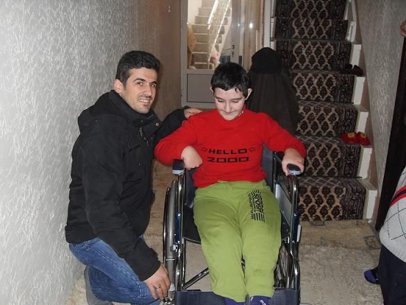 MESK'ten Engellilere Yardım Eli